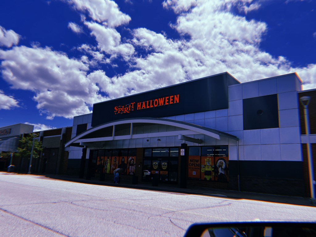 The Diarrhea Meter: 2025 Spirit Halloween Animatronics (Part.&nbsp;1)